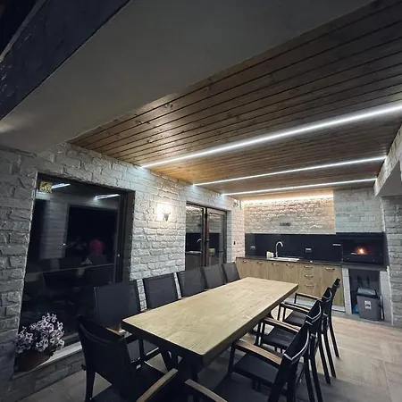 4u Luxury * دوسبات