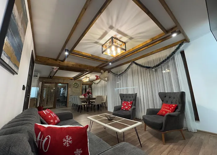 ヴィラ 4u Luxury *